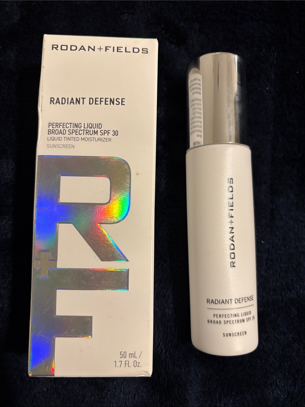 Rodan + Fields Radiant Defense Perfecting Liquid - Beige -SPF 30 – Expire 1/2028